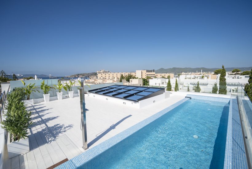 ILLA PLANA – IBIZA- ATICO CON SOLARIUM Y PISCINA PRIVADA VISTAS MAR