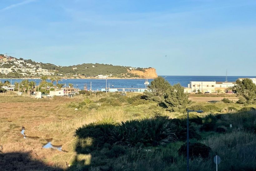 Apto vistas a la playa de Talamanca 3 dormitorios 2 baños